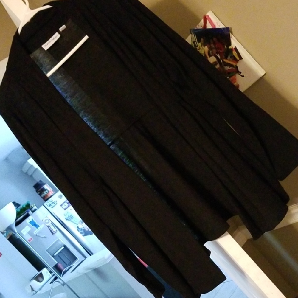 Long sleeve throw over